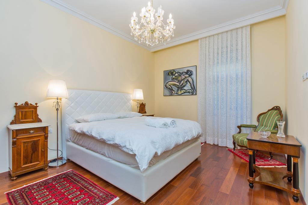 Luxury Seafront Apartment Banje Dubrovnik Exterior foto