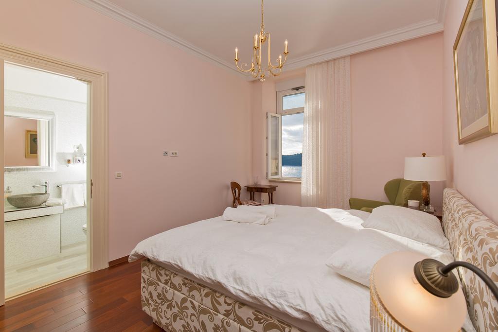 Luxury Seafront Apartment Banje Dubrovnik Exterior foto
